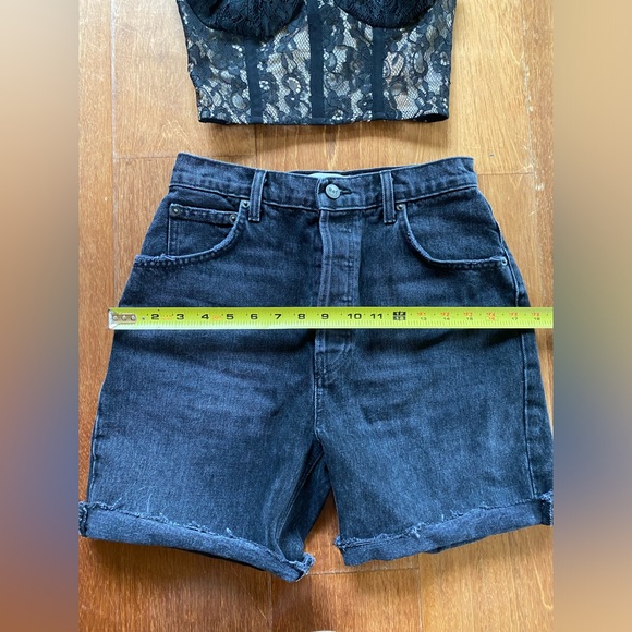 Reformation Allie rigid denim shorts size 26 vintage black - Picture 8 of 12